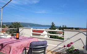 Apartmani Petra